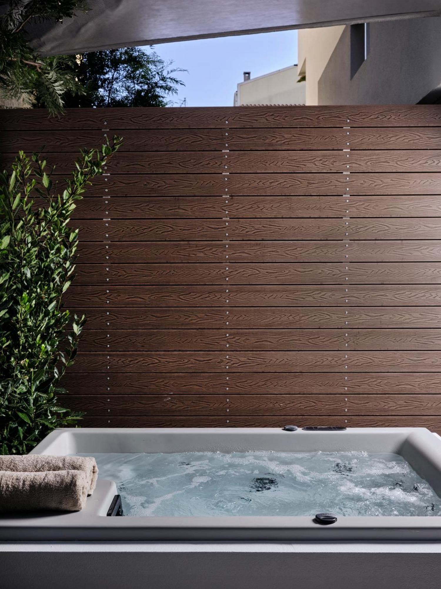 Bond Smart Living Suites Atene Esterno foto