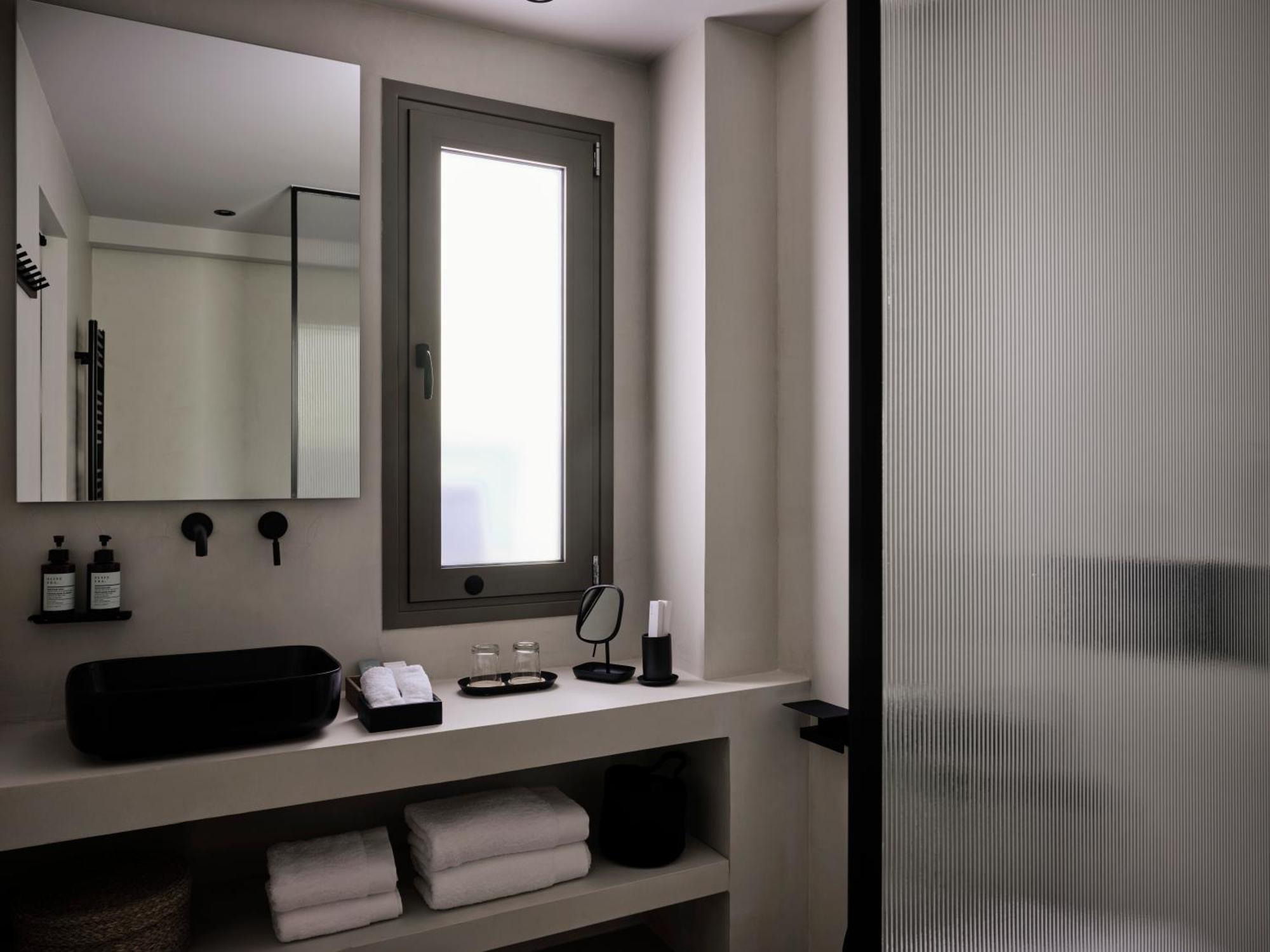 Bond Smart Living Suites Atene Esterno foto