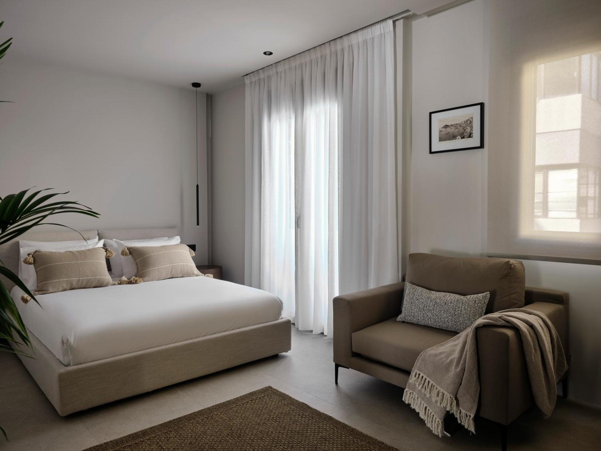 Bond Smart Living Suites Atene Esterno foto
