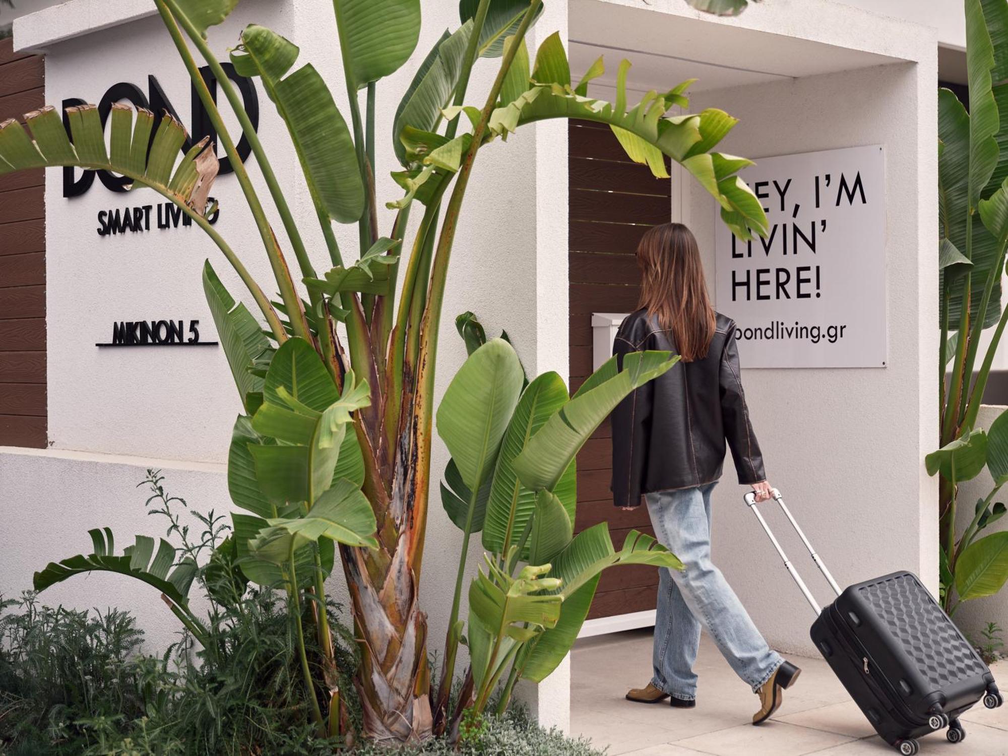 Bond Smart Living Suites Atene Esterno foto